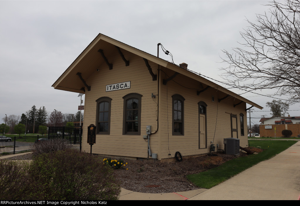 Itasca MILW Depot